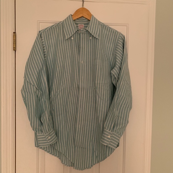 brooks brothers button down - Picture 3 of 8
